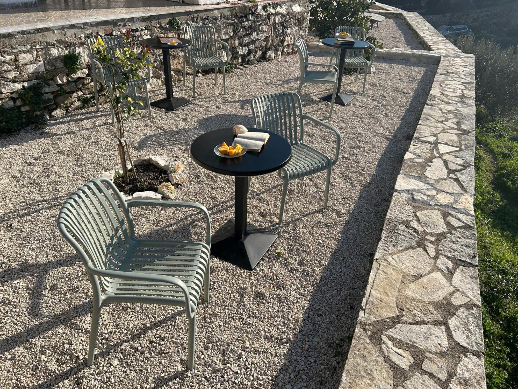 Hostel On The Hill - By Filikuri Beach Himare Exteriör bild