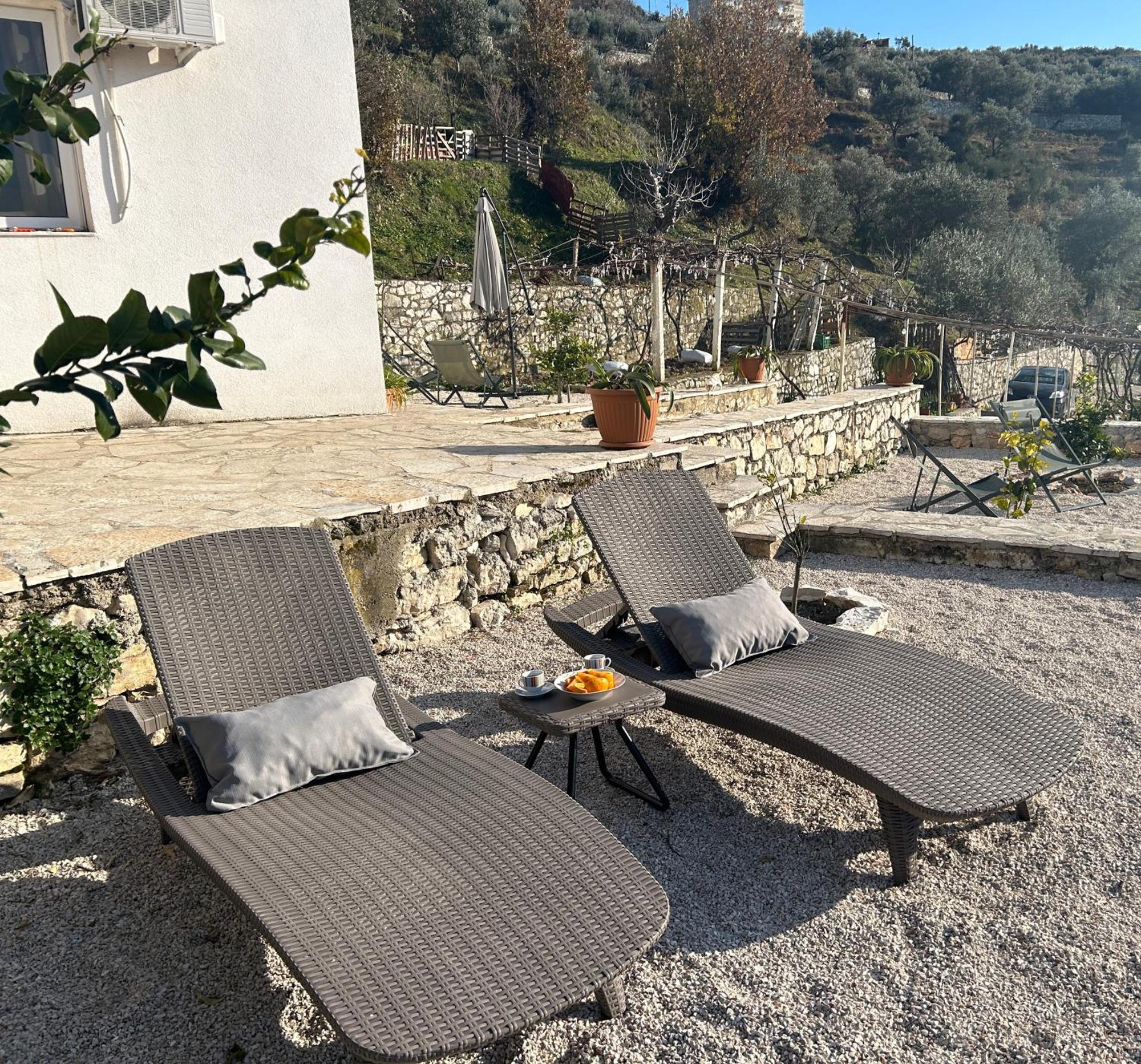 Hostel On The Hill - By Filikuri Beach Himare Exteriör bild